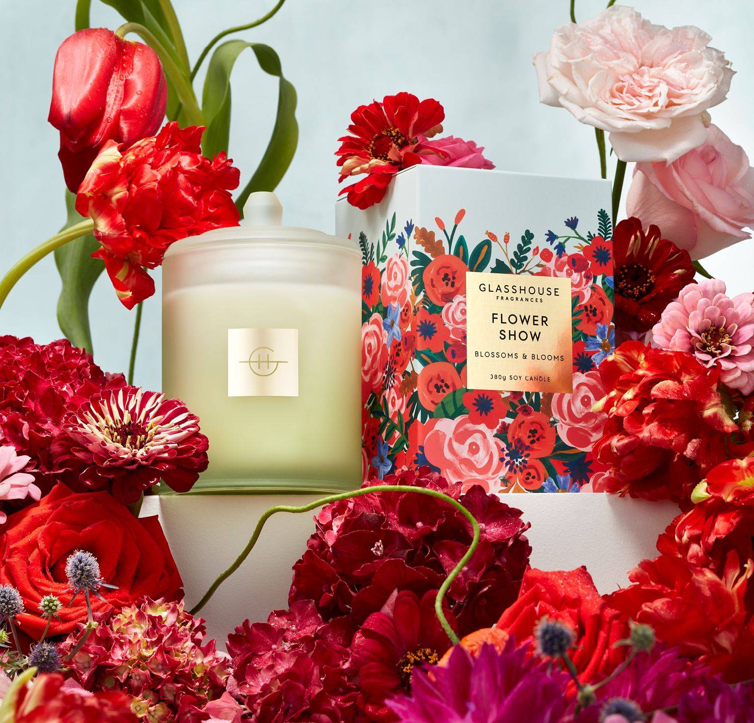 this-blossom-inspired-candle-is-better-than-a-bunch-of-flowers