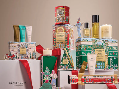 Kris Kringle, Nailed It: Gifts That Steal The Spotlight