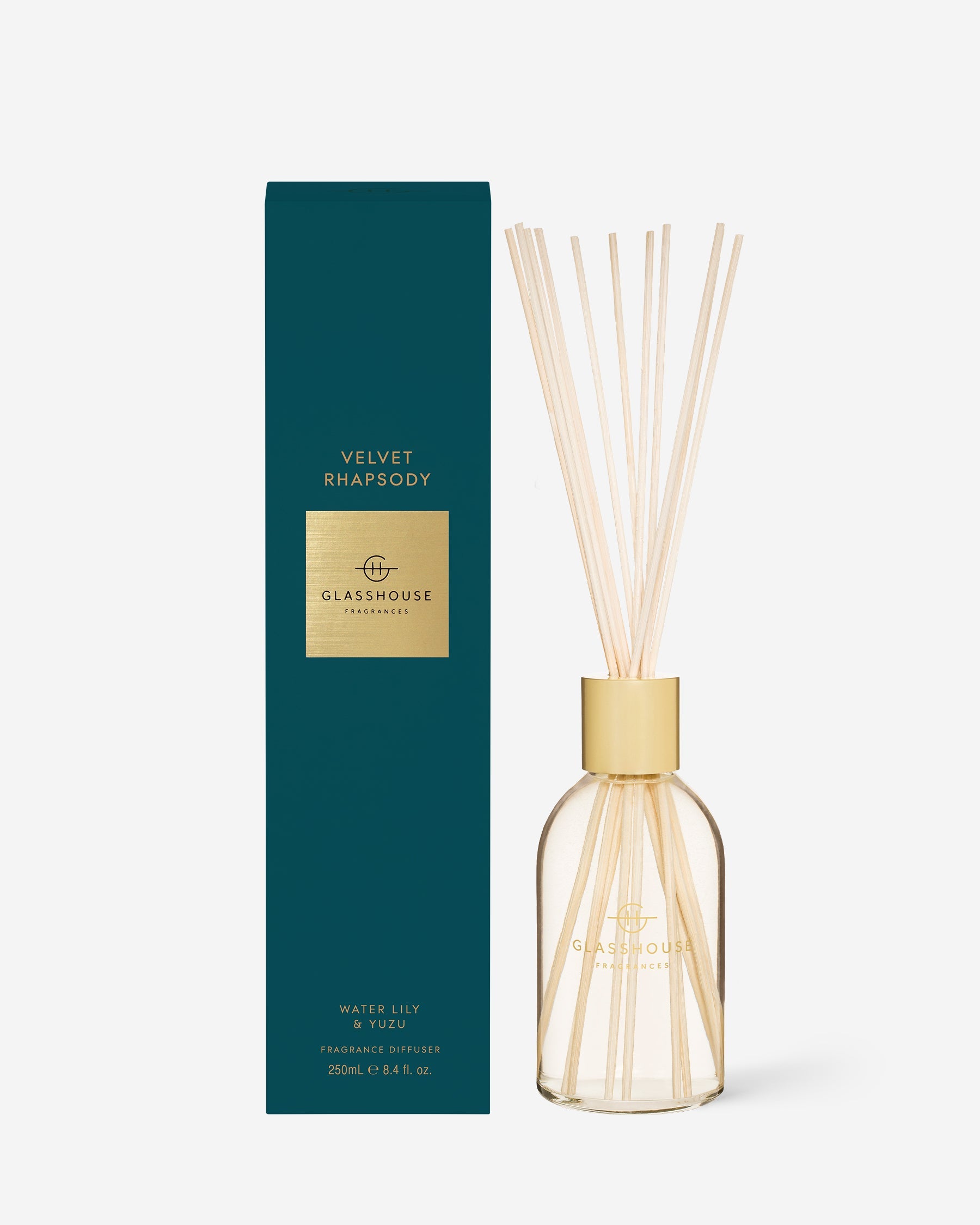 Glasshouse Fragrances Velvet Rhapsody Candle - Thumbnail 5